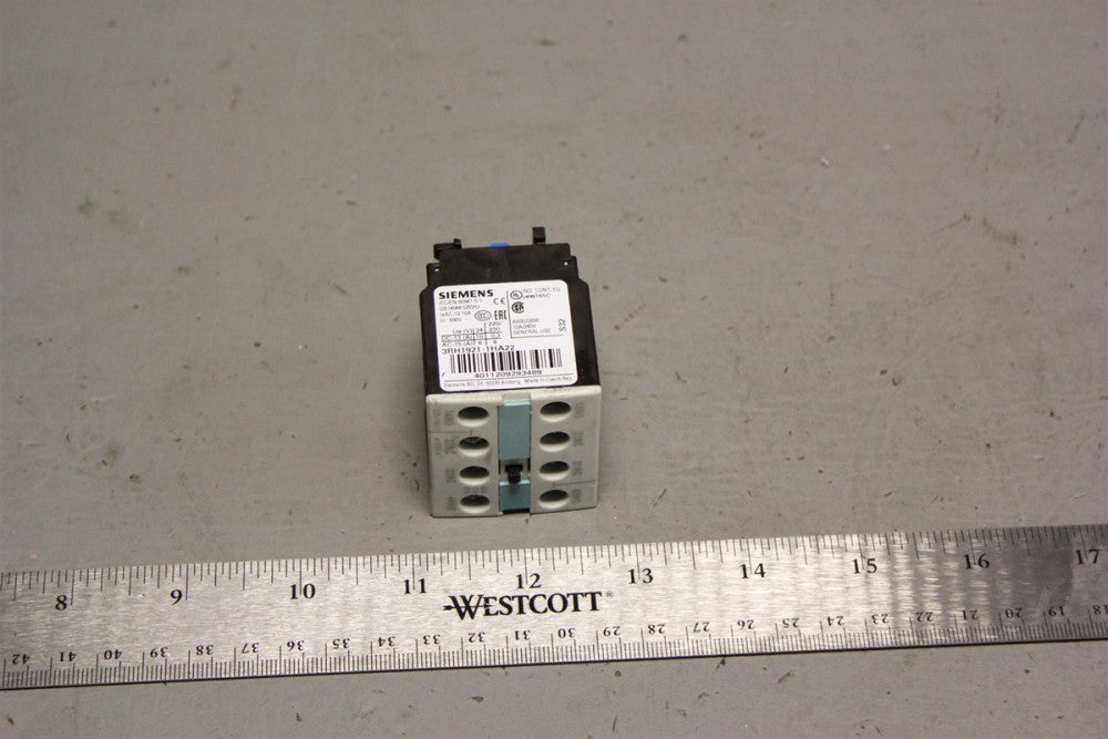 Unused SIEMENS AUXILIARY SWITCH CONTACT BLOCK 3RH1921-1HA22