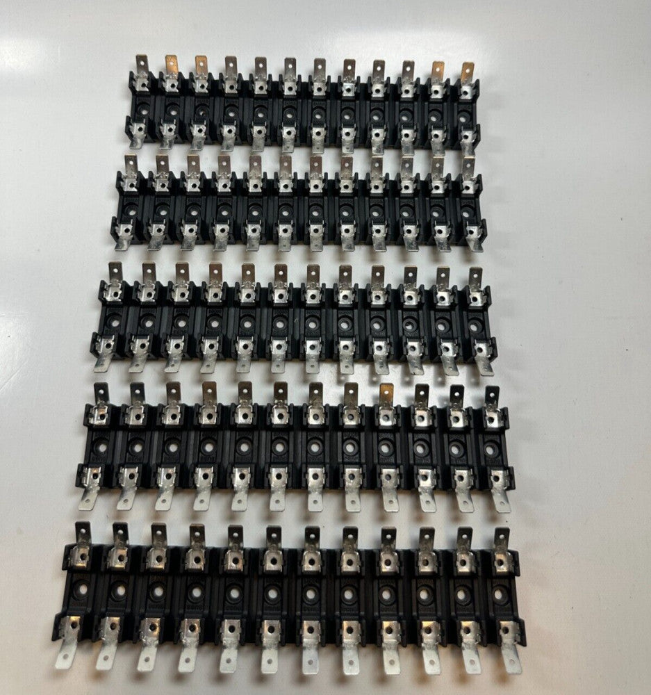 Buss 0008S Fuse Terminal Strip Screw Type 12 Fuse Slots (Lot of 5) New Fast Ship