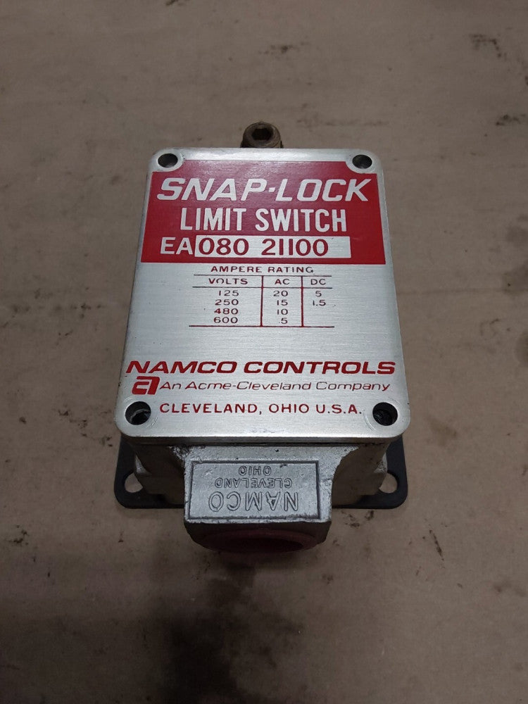 NAMCO EA080-21100 SNAP-LOCK LIMIT SWITCH NOS..