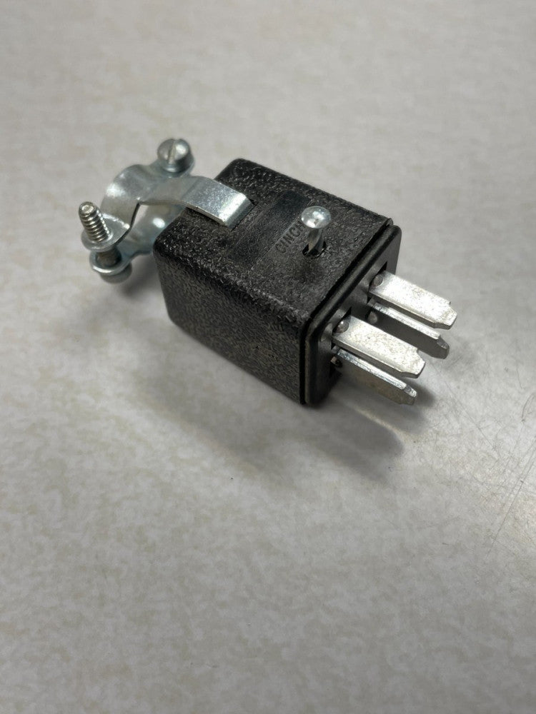 Cinch Jones Plug Male P-304-CCT P304CCT 4 pin Connector