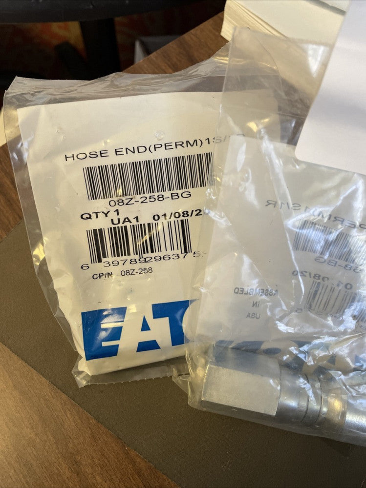 (2) BRAND NEW 08Z-258-BG HOSE FITTING