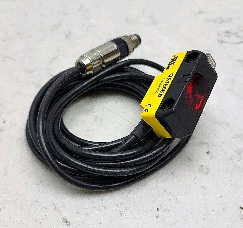 Banner QS186EB Photoelectric Sensor 10-30 Vdc All Purpose Used