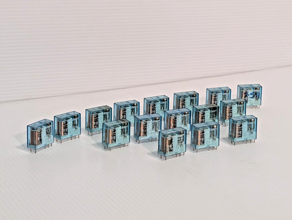 Lot of 16: Finder 40.61 General Purpose Relays, 16A, 24VDC, 250VAC