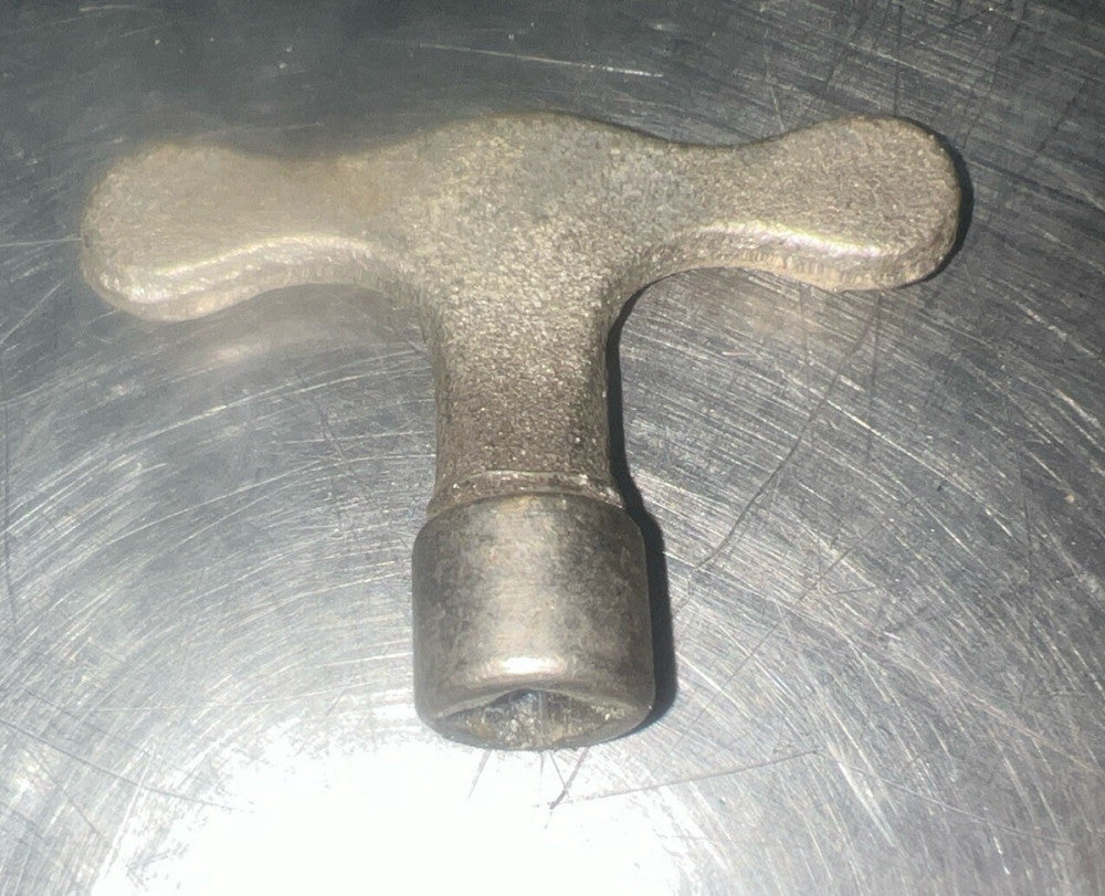 Wall Hydrant Key 1/4” Nos Surplus