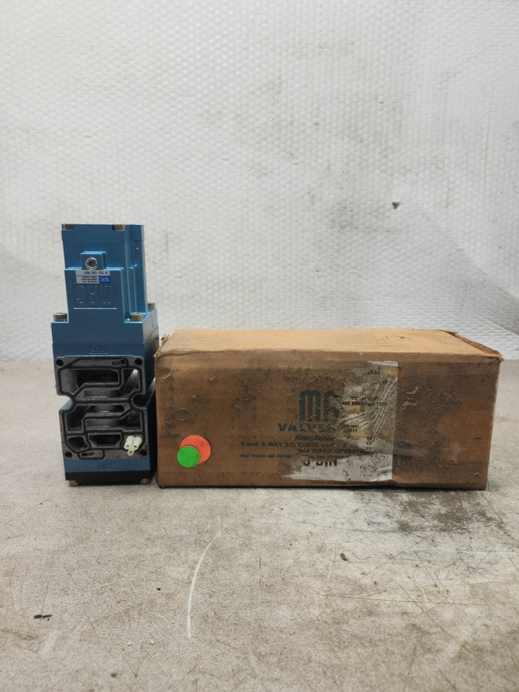 NEW IN BOX MAC PRESSURE REGULATOR 0-150 PSI PR65C-1ABA