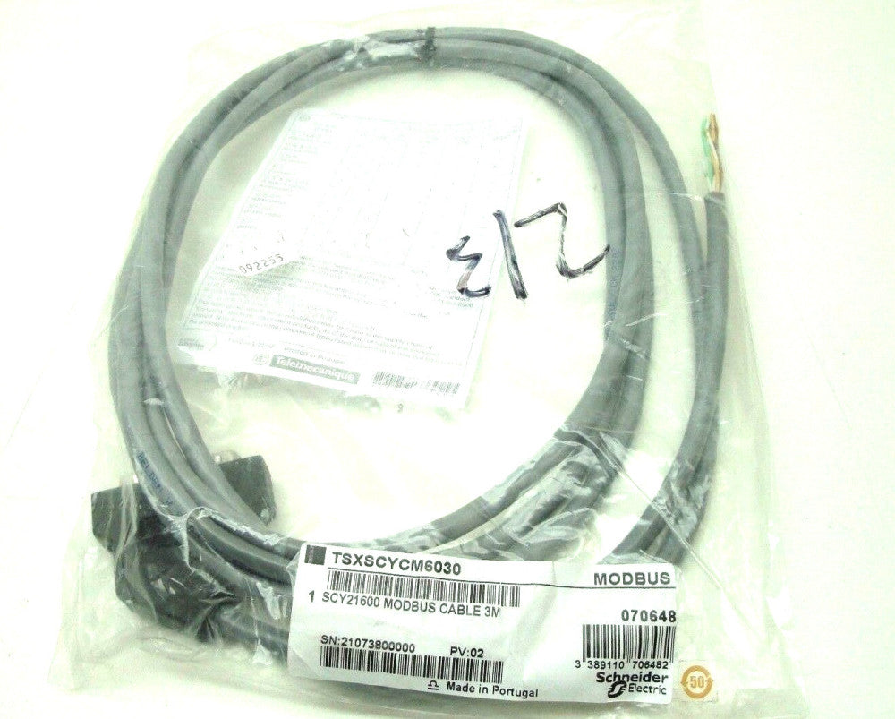 Schneider Telemecanique TSX-SCY-CM6030  Modbus Cable TSXSCYCM6030  SCY21600  NEW