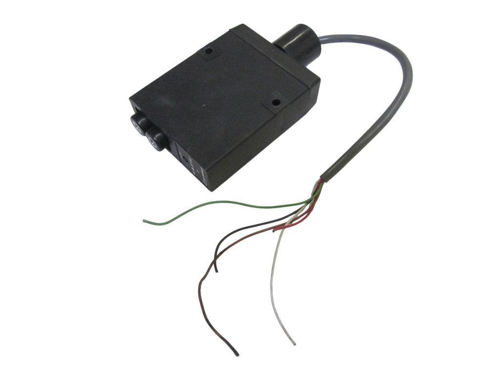 TRI-TRONICS UCF-AT1 FIBER OPTIC DELAY TIMER UNMP