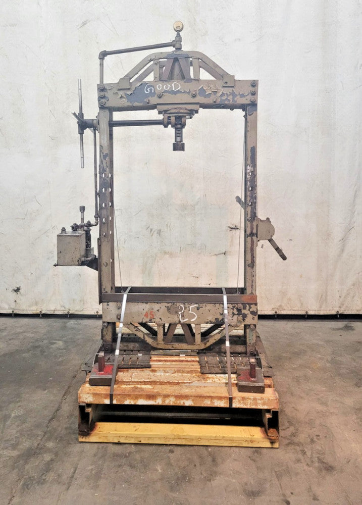 K.R. WILSON 1944 HAND OPERATED HYDRAULIC PRESS MODEL 37G, 60 TON CAPACITY, 2026