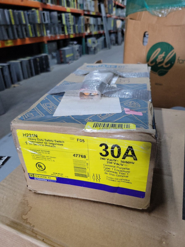 NEW SQUARE D H221N DISCONNECT SAFETY SWITCH 30A FREE SHIPPING