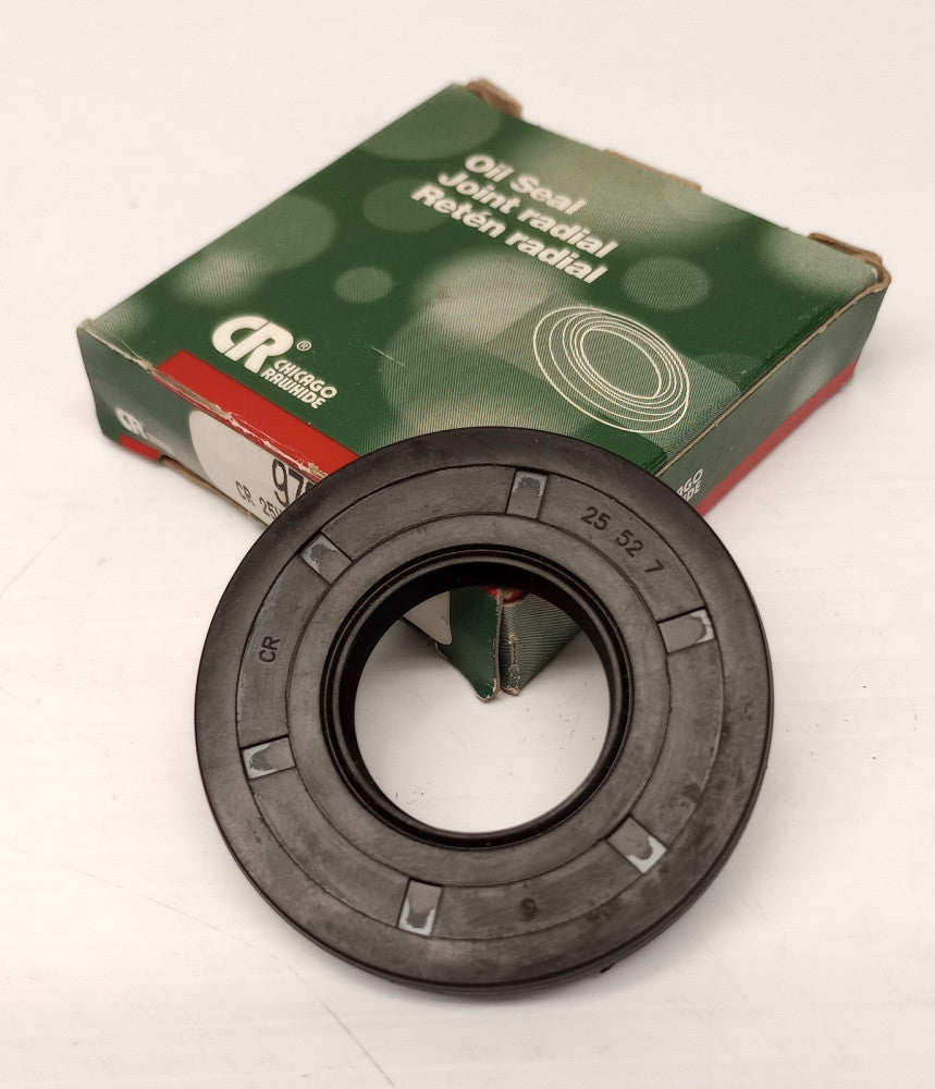CR 9763 Oil Seal Chicago Rawhide 25X52X7 HMSA7 R