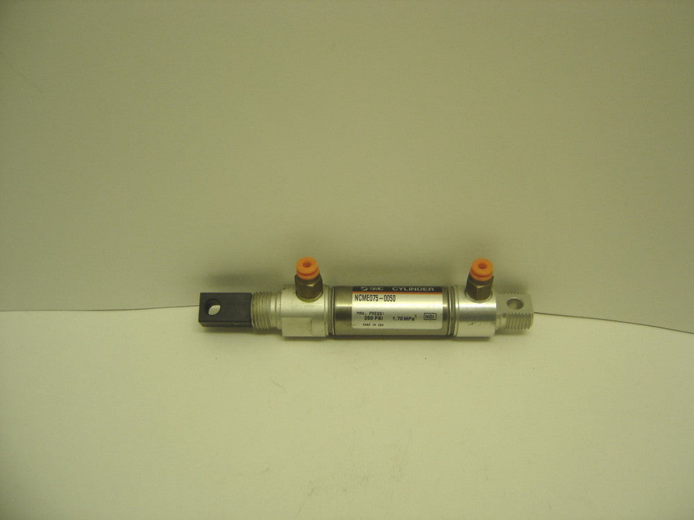SMC NCME075-0050 AIR CYLINDER MAX. PRESS:250 PSI 1.70 MPa