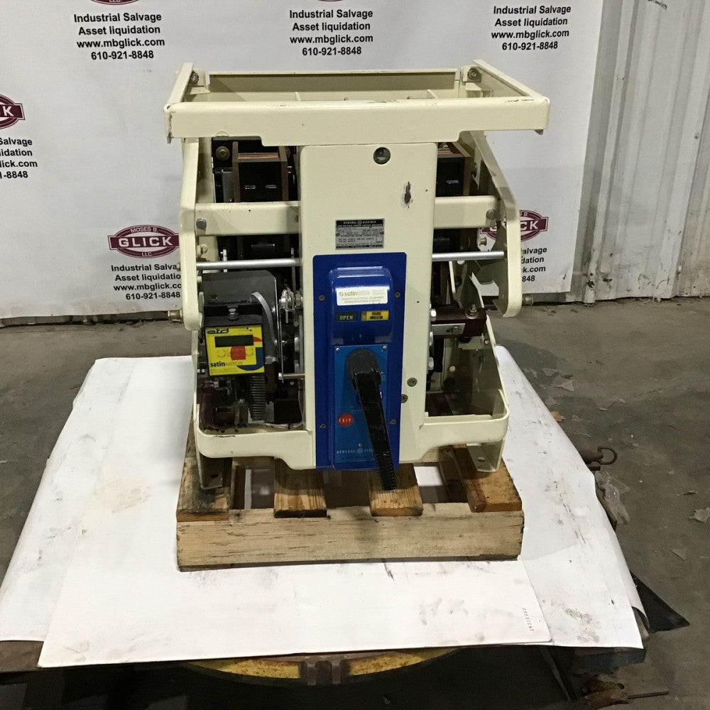 GE General Electric AK3A-50 1600 Amp Circuit Breaker 3 Pole