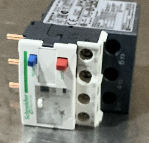 LRD10 SCHNEIDER Thermal overload relay  4 - 6 A Made in France Nos Surplus