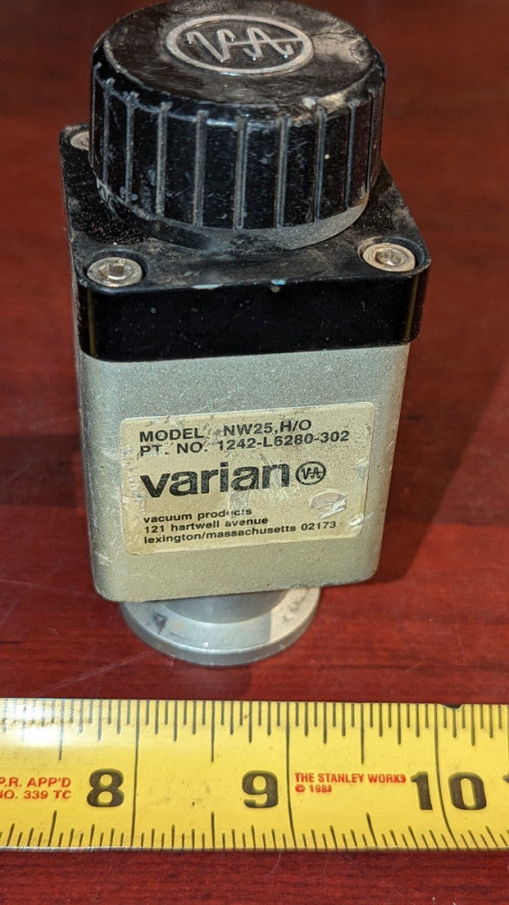 VARIAN 1242 L6280-302 ANGLE VALVE MANUAL TYPE