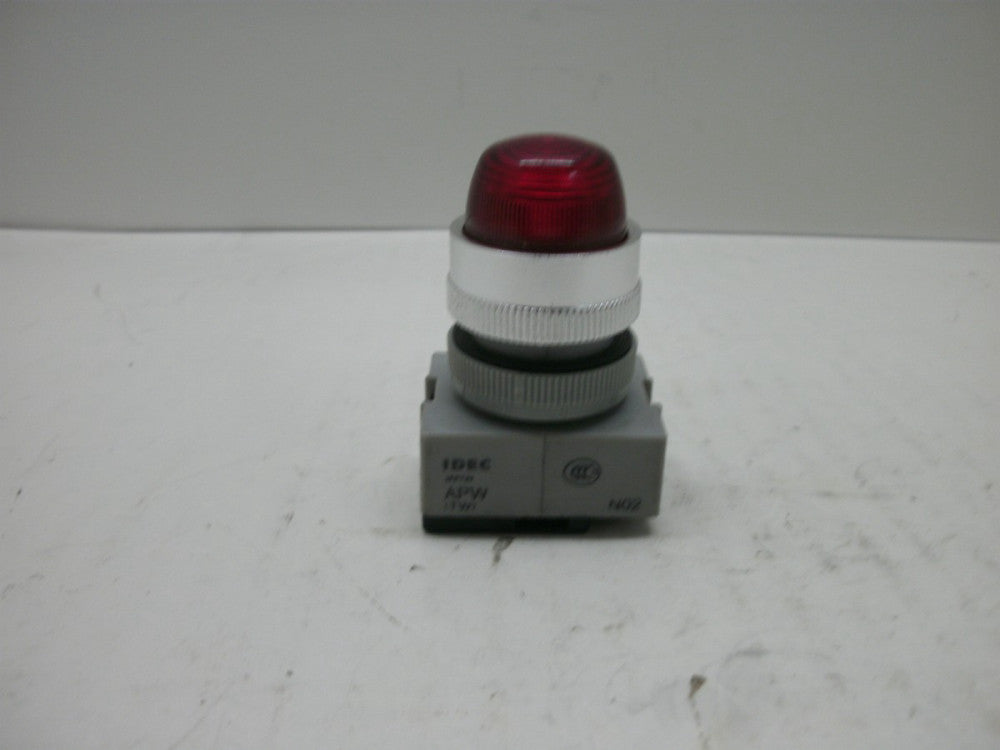 IDEC APW SERIES (TW) PILOT LIGHT RED DOME LENS 24V LED 22mm W/O CONTACT BLOCK