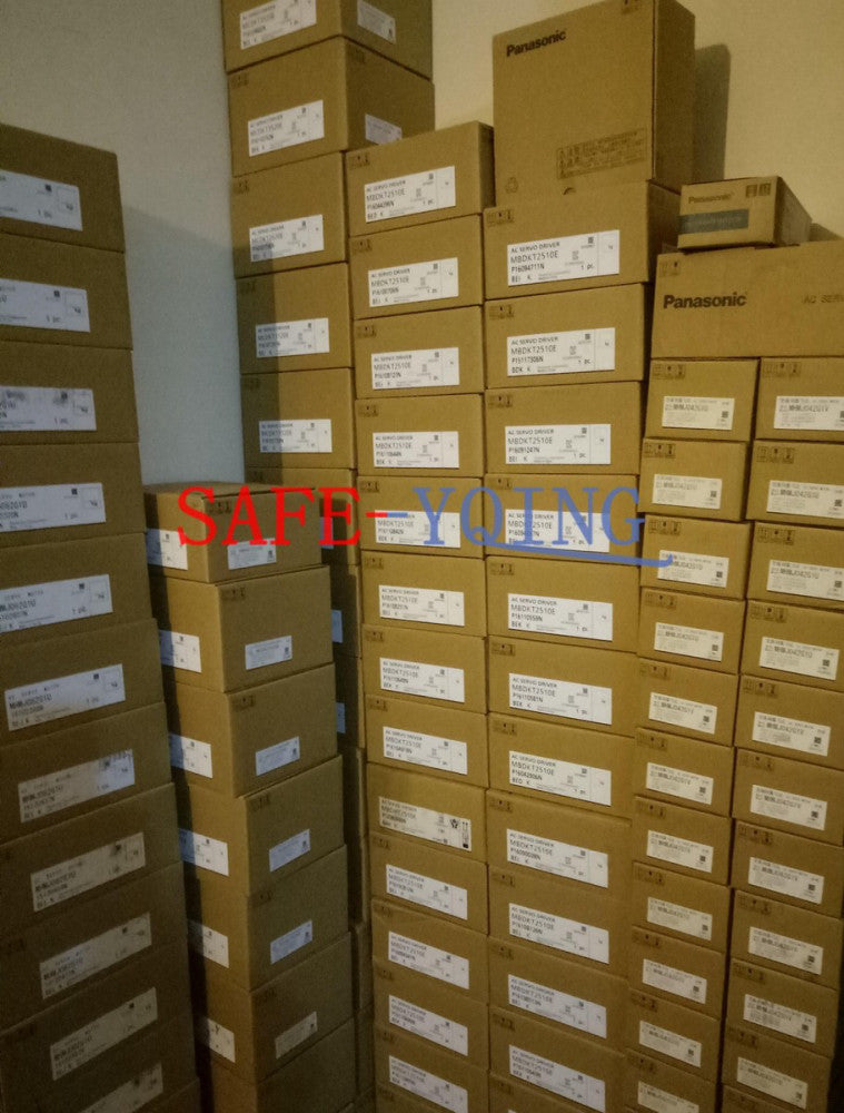 NEW Panasonic Servo Driver MLDET2210P