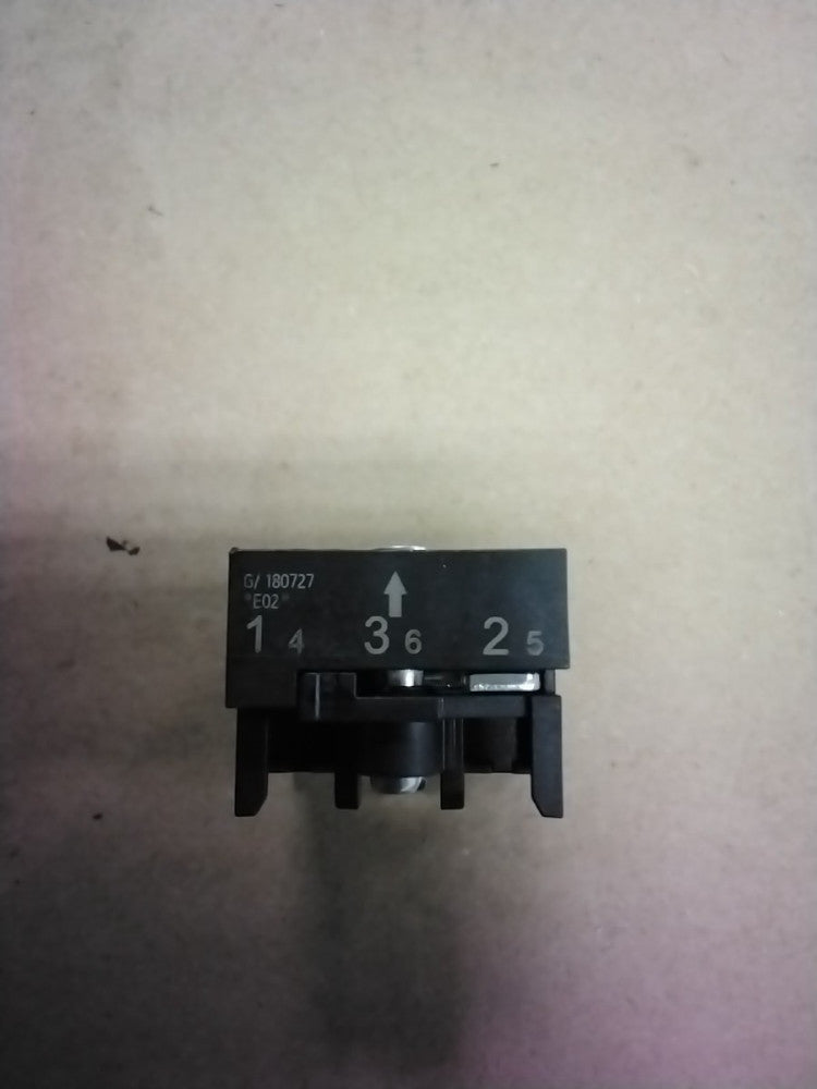 SWITCH ELEMENT WI7 102004360019....