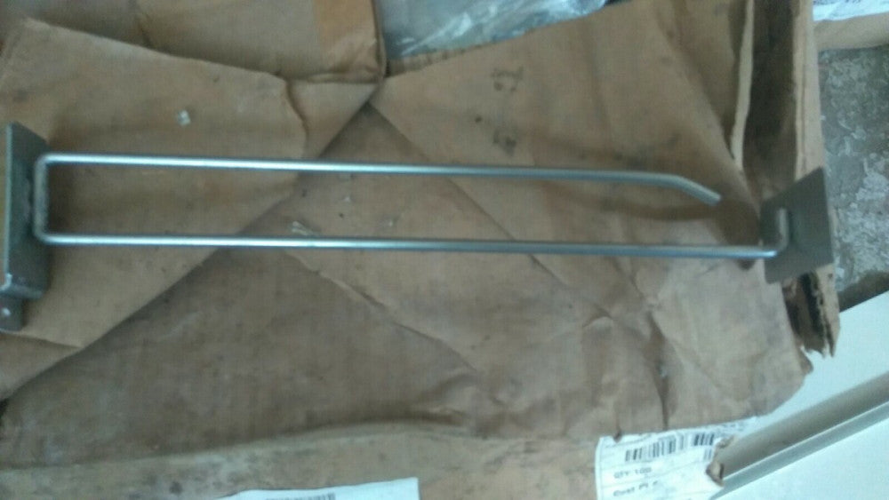 (1 BOX OF 100) NEW PEGHOOK SLATWALL 10IN 100045695