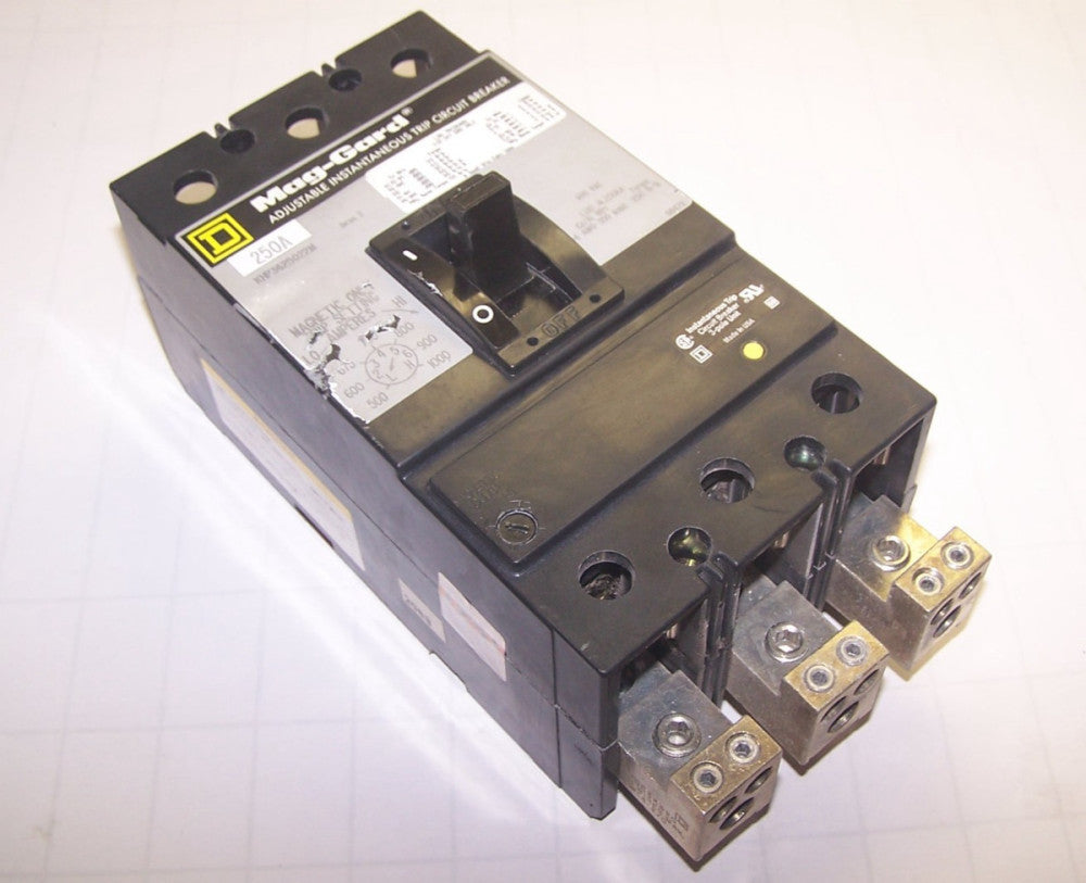 Square D 250 Amp Circuit Breaker W/ Adjustable Trip 600 VAC 3 Pole  KHP3625022M
