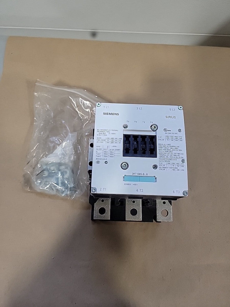 NEW SIEMENS 3RT1065-6AF36 IEC CONTACTOR 3-POLE 330 AMP 3Ø 600V 250 HP 120V COIL~