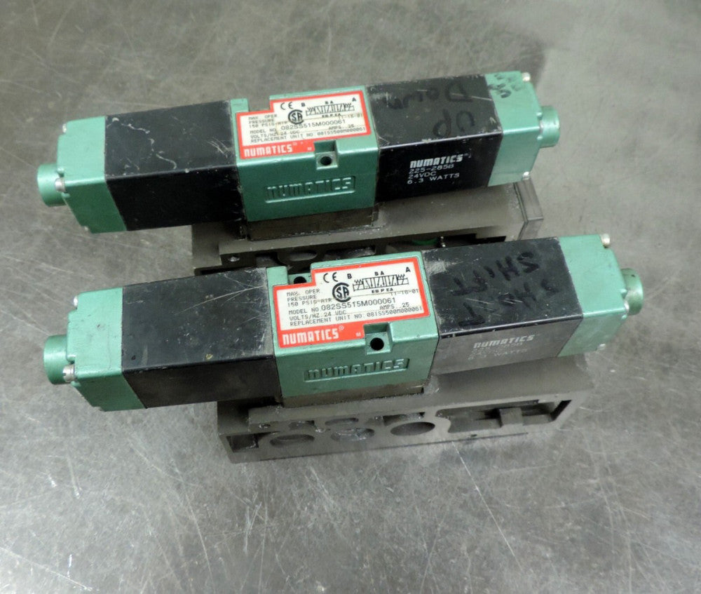 Numatics 082SS515M000061 Double Solenoid Valve  150 PSI Lot of Two (2)