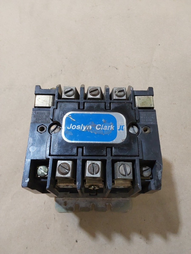 JOSLYN CLARK T77U032 NEMA SIZE 2 CONTACTOR T77UO32 W/ TB 159-1 110-120 60HZ