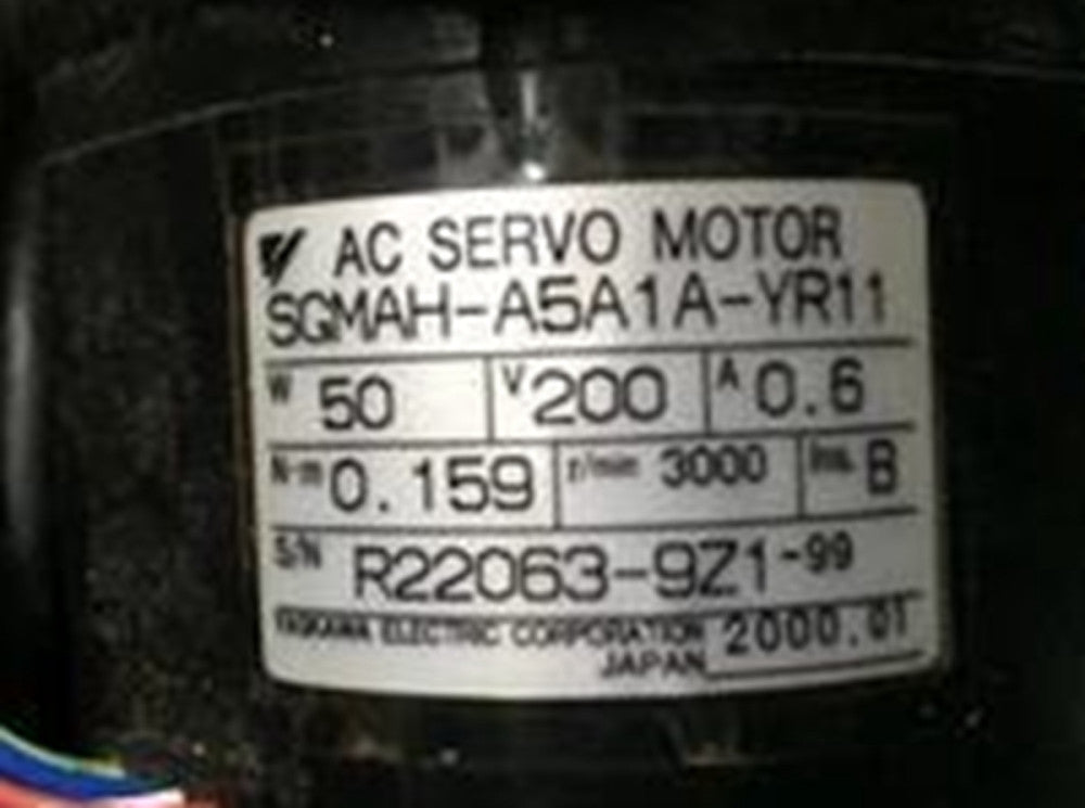  One Brand New YASKAWA SGMAH-A5A1A-YR11 Servo Motor