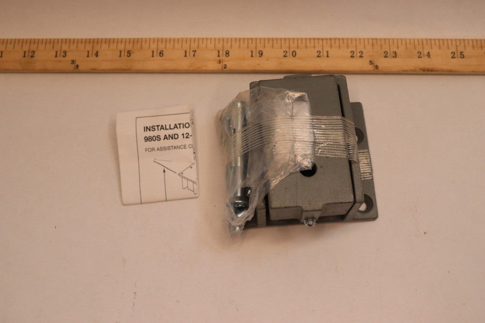 Sargent Removable Mullion 980S