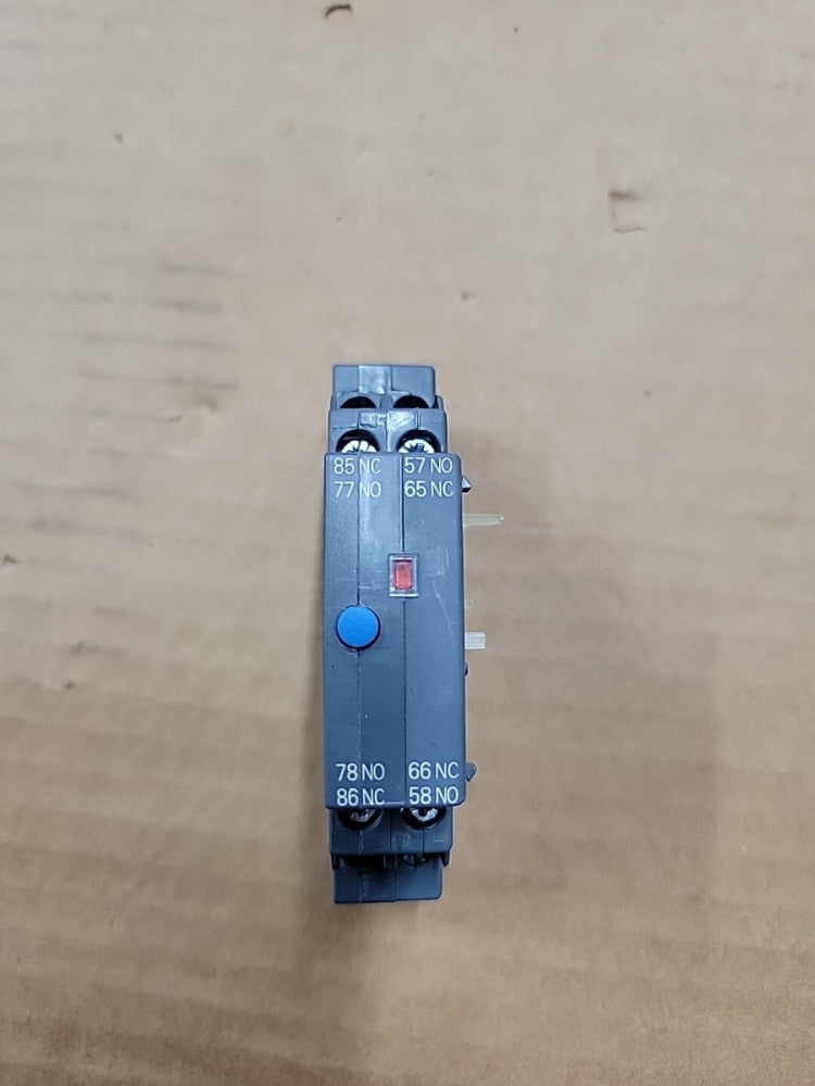 New! Siemens 3RV2921-1M 3RV29211M Signaling Switch