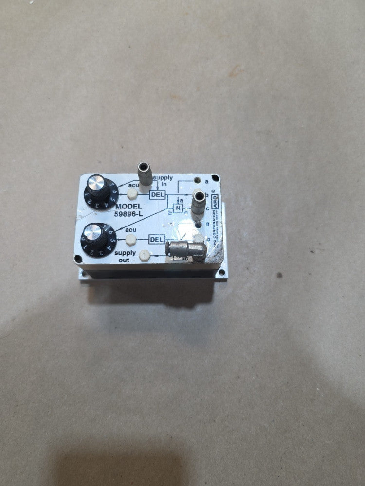 ARO Model 59896-L Pneumatic Logic Relay Controller