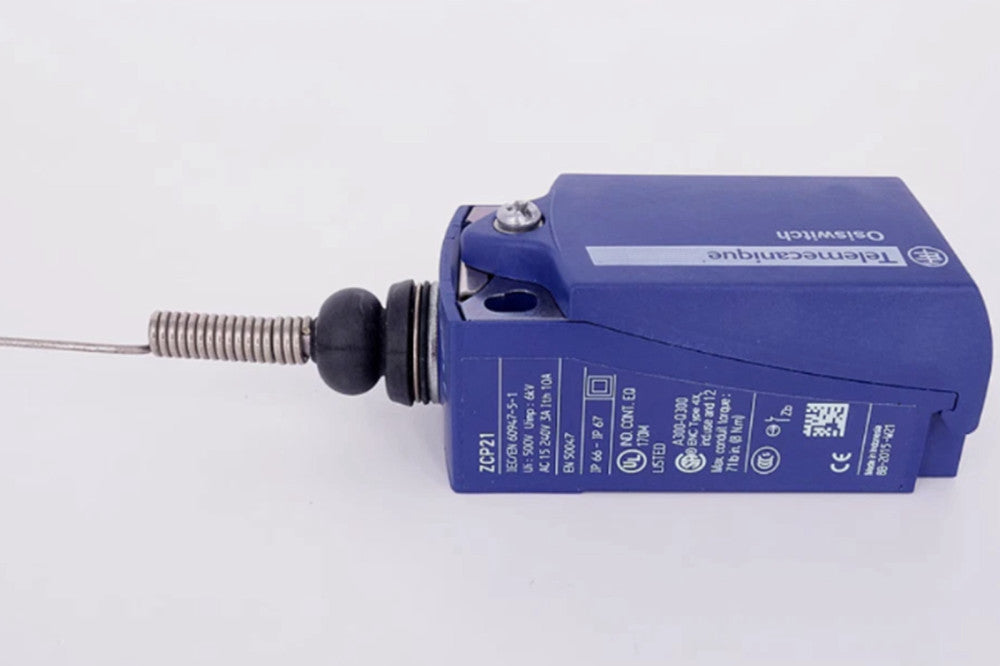 One Brand New Schneider XCKP2106P16 Limit Switch