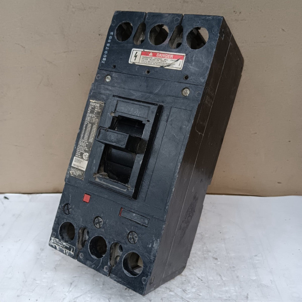 ITE F63F250 CIRCUIT BREAKER 250 AMP 3 POLE 600 VAC