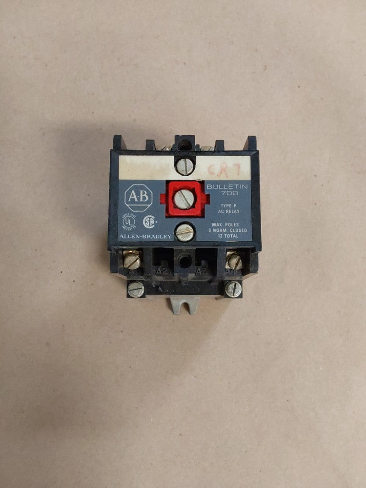 Allen Bradley Bulletin 700 Type P 700-P200A4 AC Relay Preowned