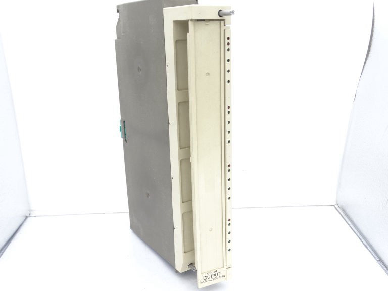 SIEMENS 6ES54537-LA11 PLC MODULE