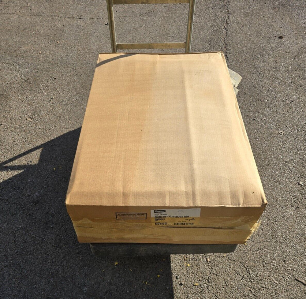 HOFFMAN CSD30268SS CONCEPT SLOPED TOP ENCLOSURE,STAINLESS,NEW IN BOX!MAKE OFFER!