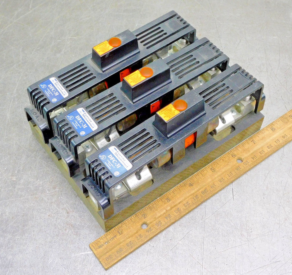 Ferraz Shawmut DFC-31 & 61038J Fuse Holder & Cover w/ AJT100 Fuse 100A Lot of 3