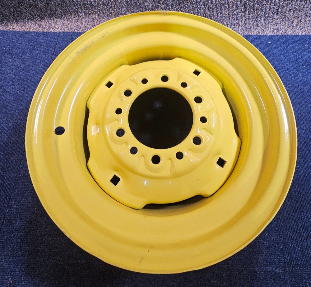 (QTY 1) John Deere OEM LVA13715 Tractor Wheel Rim 15x7, 4.625 in. Pilot Hole