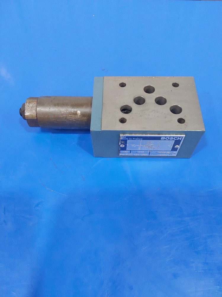 BOSCH Valve 0 811 101 257.  4500psi 