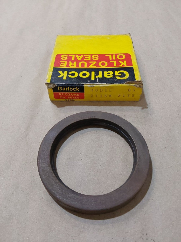 Garlock Klozure 21158 Model 63 2175 Oil Seal