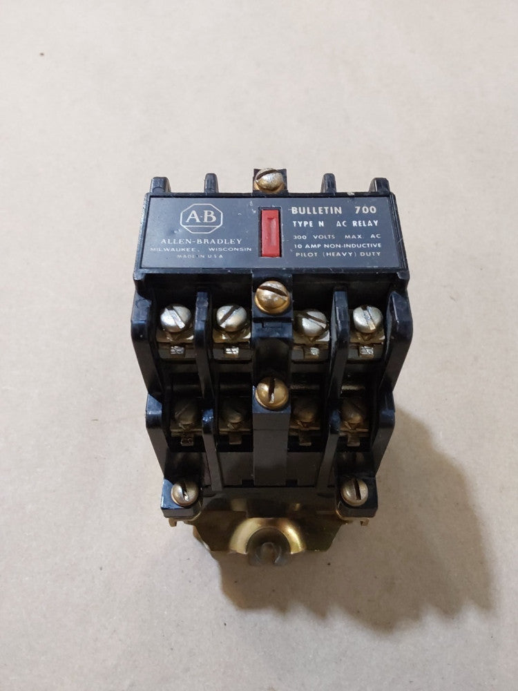 Allen-Bradley Bulletin 700 Type N AC Relay 700-N800A1 Ser. B