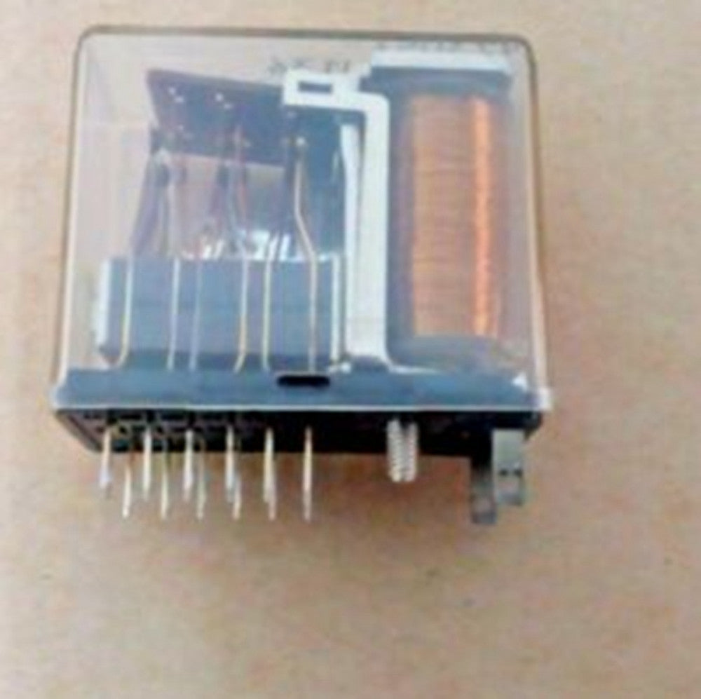 One Brand New SIEMENS V23054-E1019-W135 Relay Module