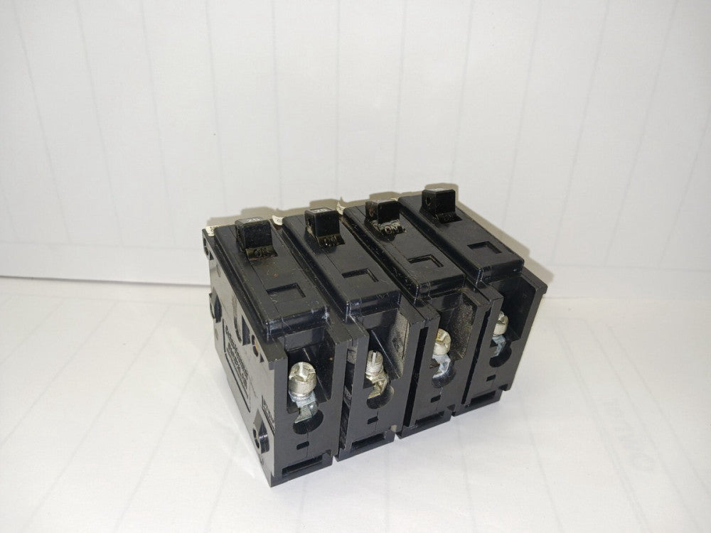 LOT OF 4) WESTINGHOUSE 20 AMP CIRCUIT BREAKER 120/240 VAC BOLT ON BA120