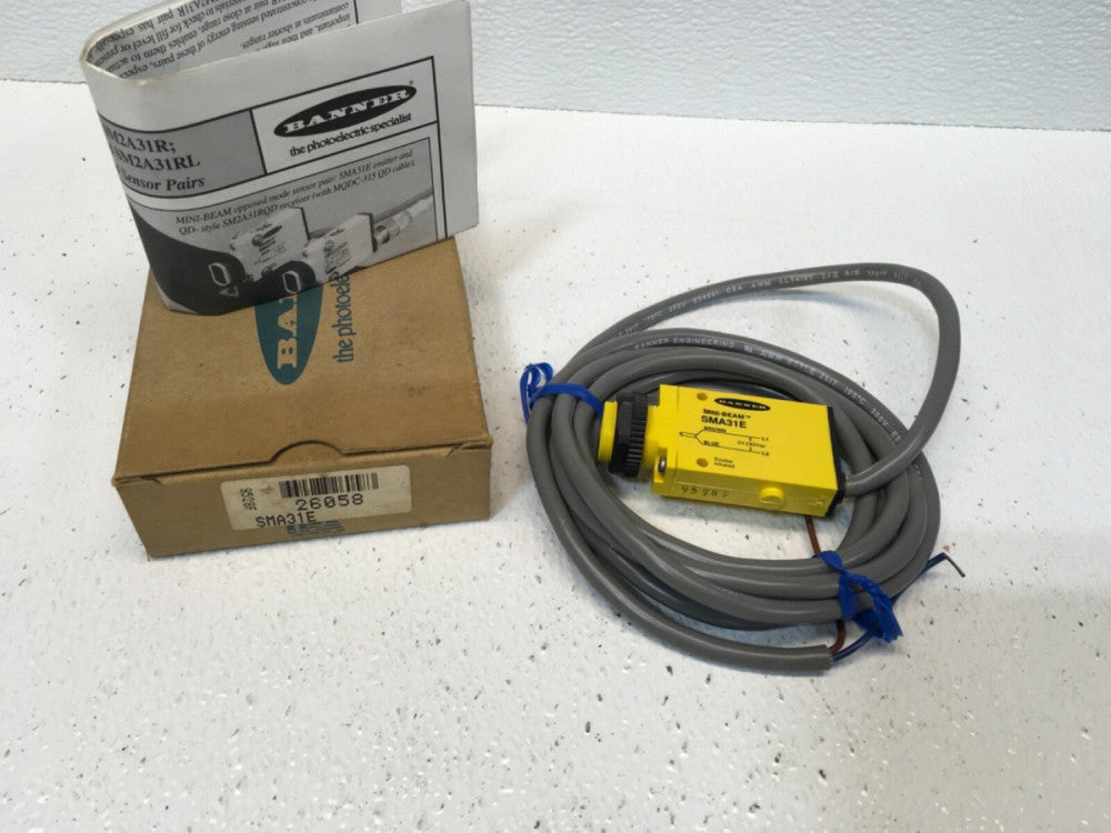 Banner SMA31E 26058 Photoelectric Sensor **NEW** (KB)