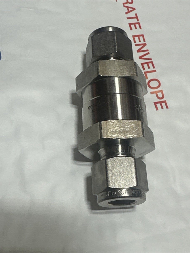 New Swagelok Stainless Steel Poppet 6000 psi Check Valve, 3/8" Tube, SS-CHS6-1