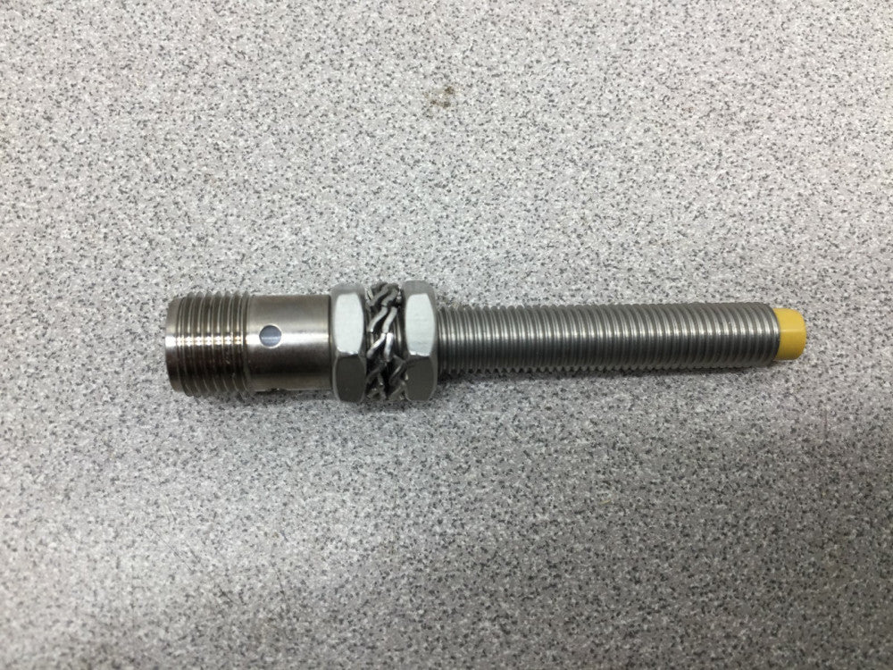 NEW NO BOX TURK INDUCTIVE PROXIMITY SWITCH 46033
