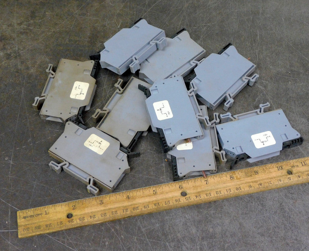 Morsettitalia S10H EURO S10-5H Fuse Holder Terminal Block 30A Lot of Nine (9)