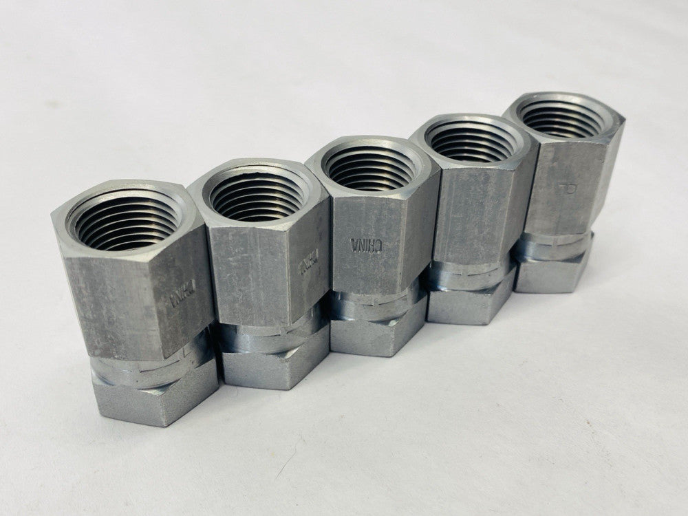 Parker 0207-8-8 Pipe Adapter 1/2-14" x 1/2-14" NPT/NPTF to NPSM Swivel LOT OF 5