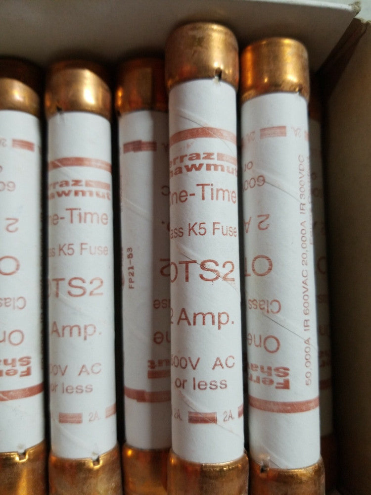 NEW OLD STOCK Gould Shawmut OTS2 OTS-2 amp Fuse 600 Volt - New- 