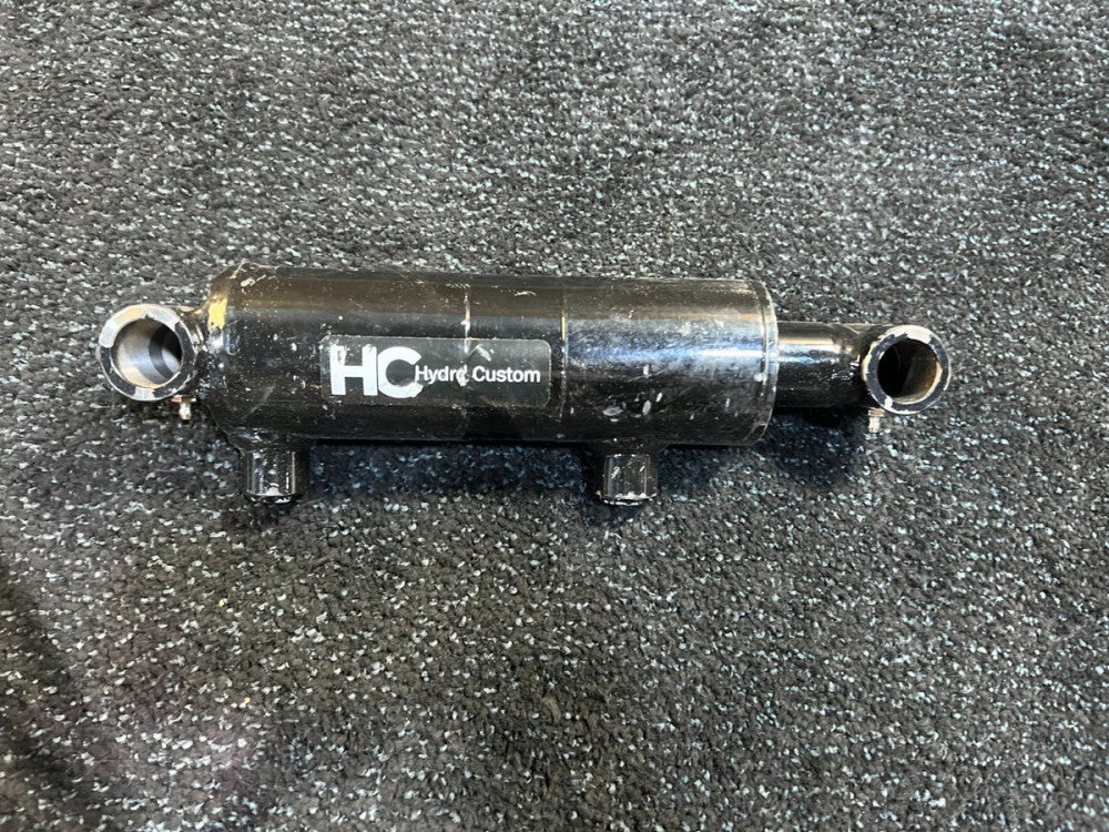HYDRO CUSTOM BU2504-S  WELDED CYLINDER 2.5” X 4” BORE & STROKE 12” RETRACTED