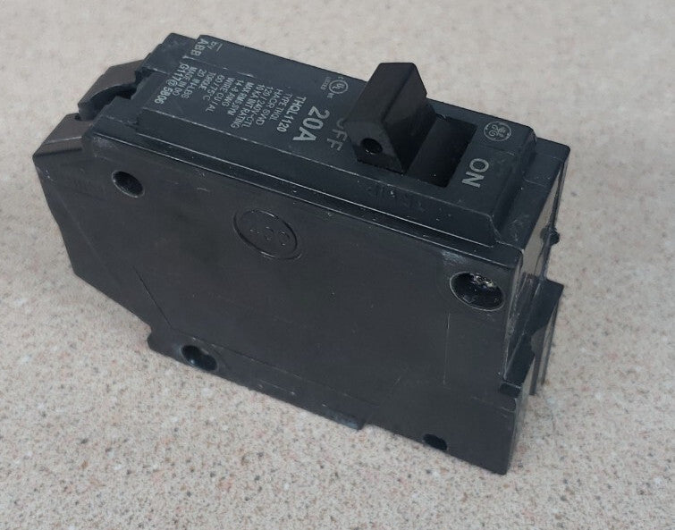NEW GE General Electric THQL1120 20-Amp 1-Pole 120/240VAC Breaker NNT